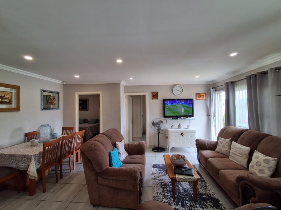 3 Bedroom Property for Sale in Nahoon Valley Park Eastern Cape